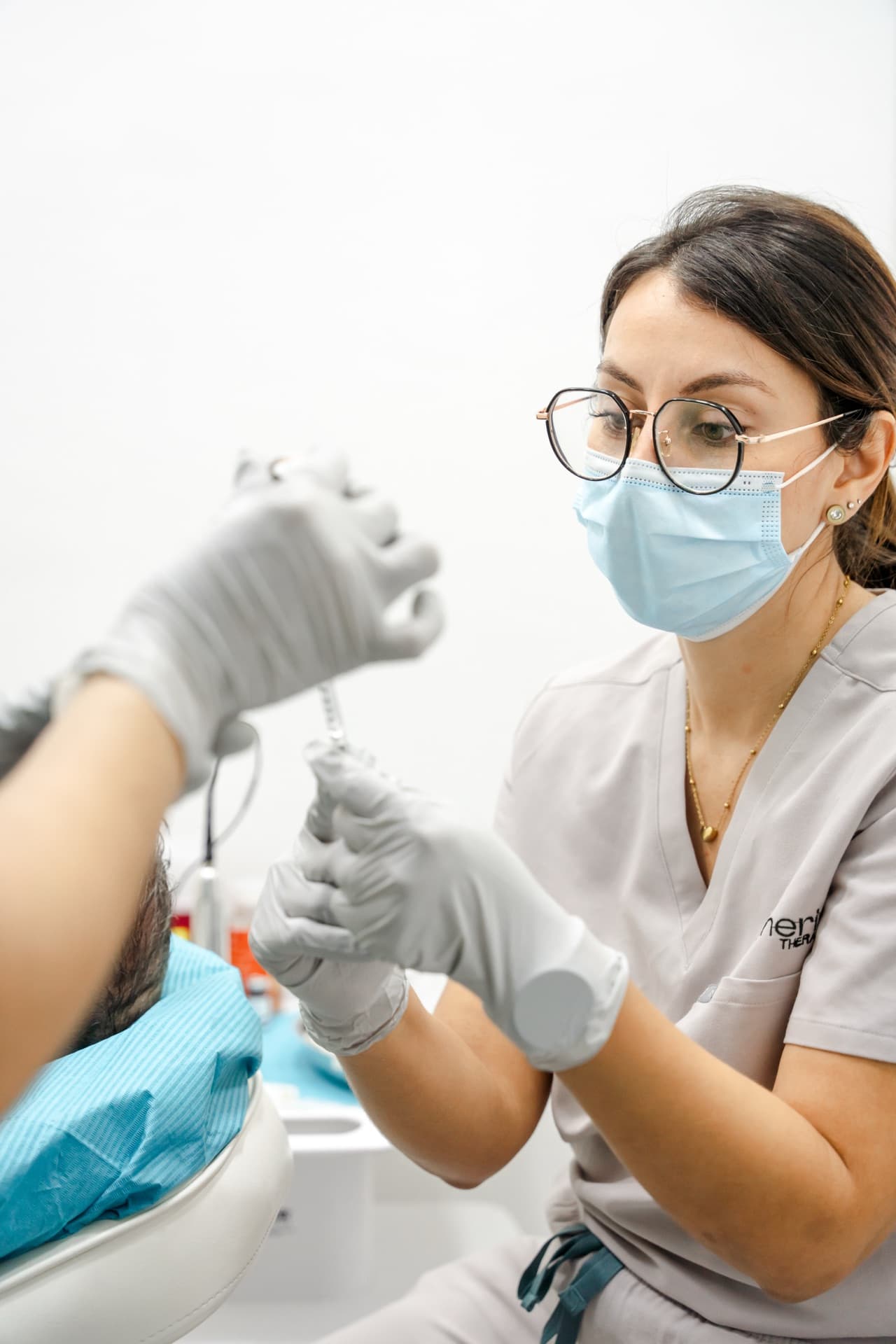 NAD+ therapy at Regeneris Therapy